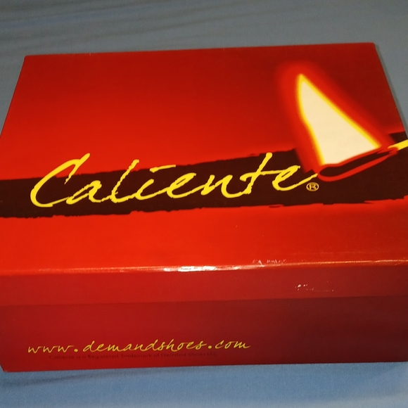 Pre-loved Caliente Black and Gold Suede Boots. Worn only 1 x. - Picture 9 of 10